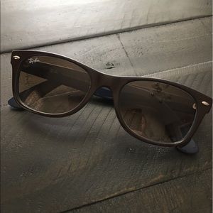 Ray-Ban Wayfarer Sunglasses